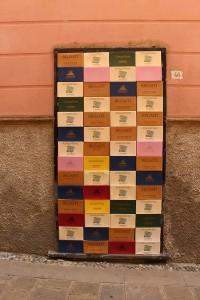 Wine boxes perfectly fitting a doorway. Source: Tumblr