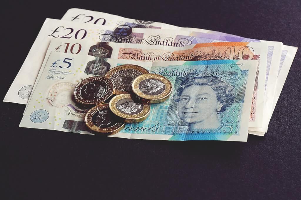 UK-banknotes-and-coins